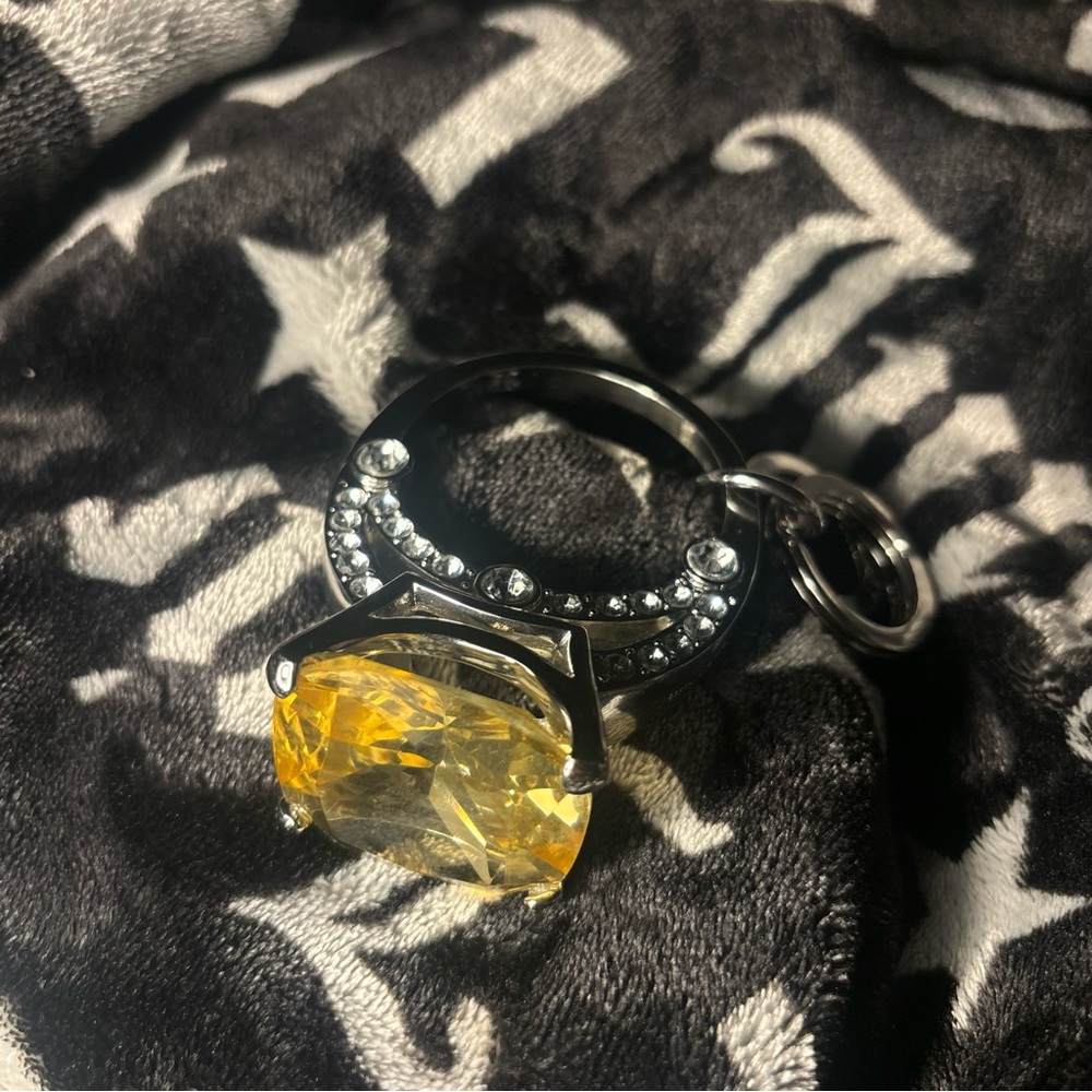 huge juicy couture engagement ring keychain